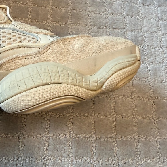 Adidas Yeezy Boost 350 V2 "Ash Pearl" -  Size 8 - Picture 14 of 15